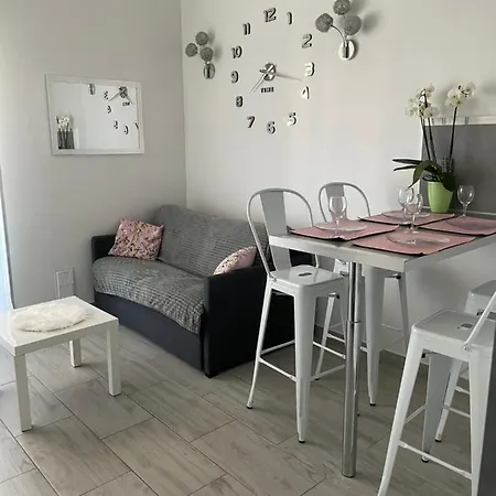 Port Du Cap D Apartment